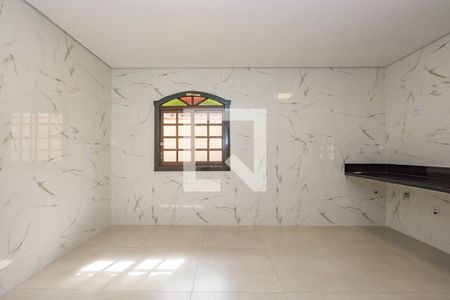 Casa à venda com 280m², 4 quartos e 6 vagas Casa à venda com 280m², 4 quartos e 6 vagasCozinha