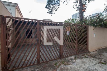 Fachada de casa à venda com 3 quartos, 185m² em Vila Cordeiro, São Paulo