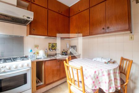 Cozinha de casa à venda com 3 quartos, 185m² em Vila Cordeiro, São Paulo