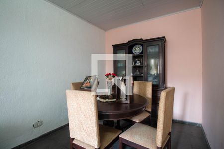 Sala de casa à venda com 3 quartos, 185m² em Vila Cordeiro, São Paulo