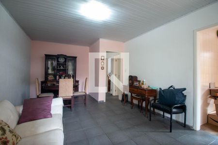 Sala de casa à venda com 3 quartos, 185m² em Vila Cordeiro, São Paulo