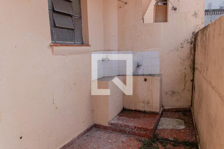 Casa para alugar com 100m², 2 quartos e 1 vagaÁrea de Serviço