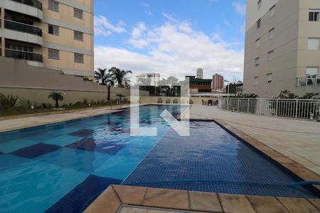 Apartamento à venda com 105m², 2 quartos e 2 vagas Apartamento à venda com 105m², 2 quartos e 2 vagasÁrea comum - Piscina