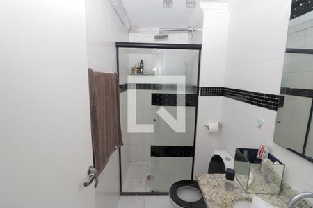 Apartamento à venda com 105m², 2 quartos e 2 vagas Apartamento à venda com 105m², 2 quartos e 2 vagasBanheiro da Suíte 2