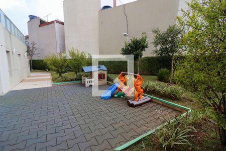 Apartamento à venda com 105m², 2 quartos e 2 vagas Apartamento à venda com 105m², 2 quartos e 2 vagasÁrea comum - Playground
