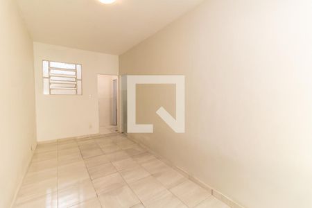 Sala de casa de condomínio para alugar com 1 quarto, 92m² em Riachuelo, Rio de Janeiro