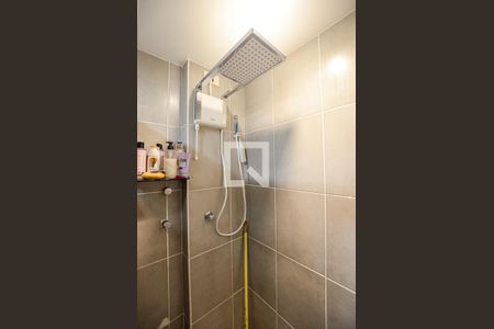 Apartamento à venda com 70m², 2 quartos e 1 vaga Apartamento à venda com 70m², 2 quartos e 1 vagaBanheiro