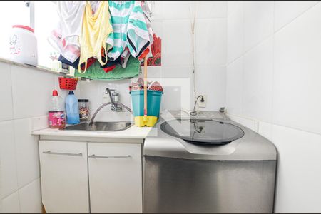 Apartamento à venda com 70m², 2 quartos e 1 vaga Apartamento à venda com 70m², 2 quartos e 1 vagaÁrea de Serviço