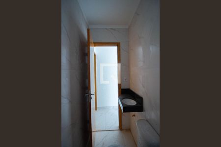 Banheiro de kitnet/studio para alugar com 1 quarto, 30m² em Vila Campanela, São Paulo