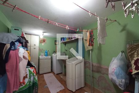 Casa para alugar com 148m², 5 quartos e 5 vagasLavanderia 