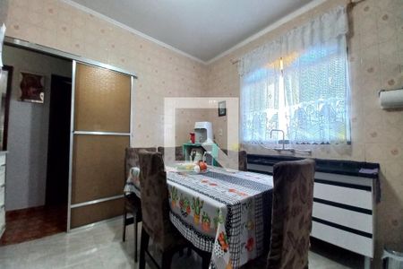 Casa para alugar com 148m², 5 quartos e 5 vagasCozinha