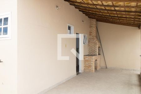Casa à venda com 140m², 2 quartos e 3 vagas Casa à venda com 140m², 2 quartos e 3 vagasTerraço
