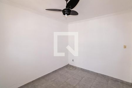 Casa à venda com 140m², 2 quartos e 3 vagas Casa à venda com 140m², 2 quartos e 3 vagasQuarto 1