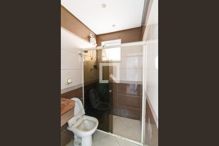 Casa à venda com 140m², 2 quartos e 3 vagas Casa à venda com 140m², 2 quartos e 3 vagasBanheiro