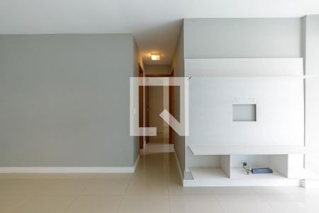 Sala de apartamento para alugar com 2 quartos, 64m² em Barra da Tijuca, Rio de Janeiro