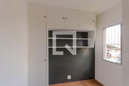 Apartamento para alugar com 58m², 2 quartos e 1 vagaQuarto 1