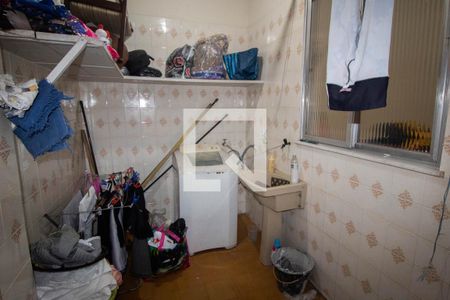 Apartamento à venda com 64m², 2 quartos e sem vaga Apartamento à venda com 64m², 2 quartos e sem vagaÁrea de Serviço