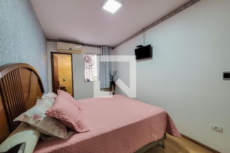 Casa à venda com 192m², 4 quartos e 3 vagas Casa à venda com 192m², 4 quartos e 3 vagasSuíte