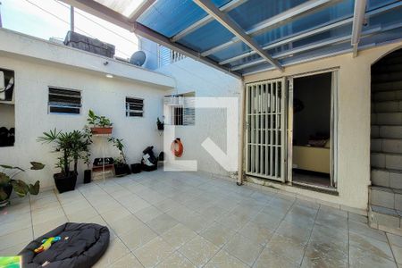 Casa à venda com 192m², 4 quartos e 3 vagas Casa à venda com 192m², 4 quartos e 3 vagasEdícula