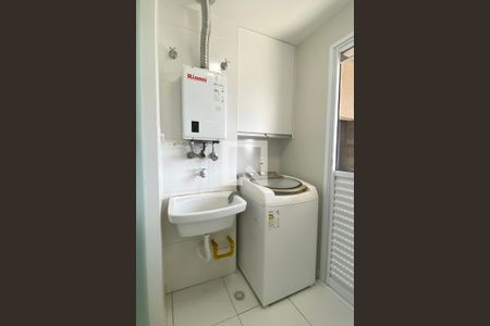 Área de Serviço de apartamento para alugar com 2 quartos, 62m² em Alphaville Residencial Um, Barueri