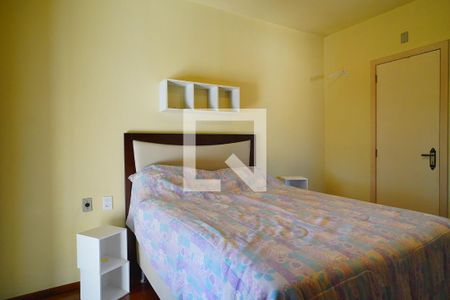 Casa à venda com 260m², 3 quartos e 2 vagasSuíte