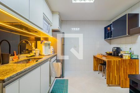 Casa de condomínio à venda com 107m², 3 quartos e 2 vagasCozinha