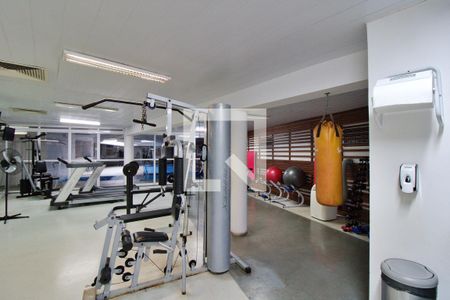 Casa de condomínio à venda com 107m², 3 quartos e 2 vagasÁrea comum - Academia