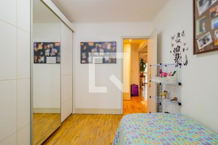 Casa de condomínio à venda com 107m², 3 quartos e 2 vagasQuarto 3