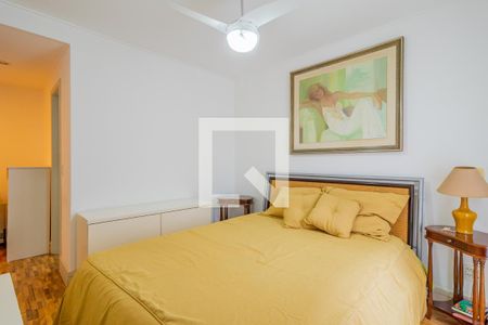 Casa de condomínio à venda com 107m², 3 quartos e 2 vagasSuíte