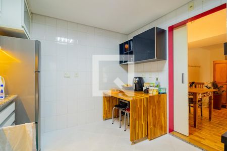 Casa de condomínio à venda com 107m², 3 quartos e 2 vagasCozinha