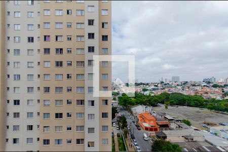Vista Varanda Sala e Cozinha Integrada  de apartamento para alugar com 1 quarto, 31m² em Vila Penteado, São Paulo