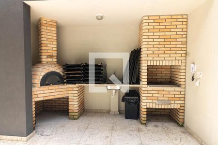 Apartamento para alugar com 67m², 2 quartos e 2 vagas Apartamento para alugar com 67m², 2 quartos e 2 vagasÁrea comum - Churrasqueira