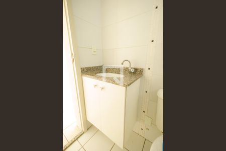 Apartamento para alugar com 75m², 2 quartos e 2 vagasBanheiro Corredor