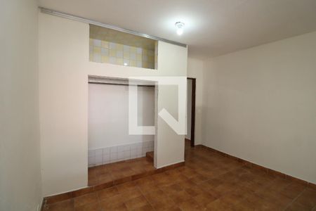 Quarto de casa para alugar com 2 quartos, 152m² em Chácara Belenzinho, São Paulo