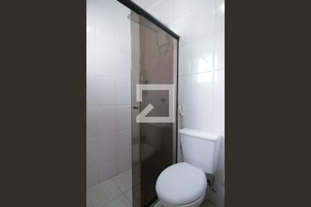 Banheiro da Suíte 1 de casa de condomínio à venda com 2 quartos, 70m² em Penha de França, São Paulo