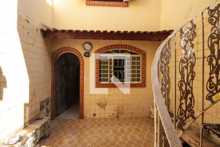 Quintal de casa para alugar com 2 quartos, 85m² em Chácara Belenzinho, São Paulo