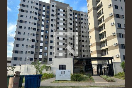 Apartamento à venda com 99m², 2 quartos e 1 vagaFachada e portaria