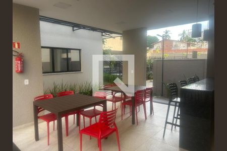 Apartamento à venda com 99m², 2 quartos e 1 vagaChurrasqueira