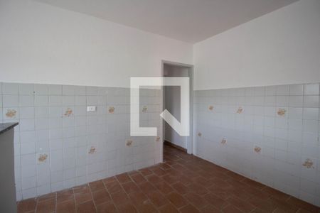 Sala de casa para alugar com 2 quartos, 80m² em Vila Carmosina, São Paulo