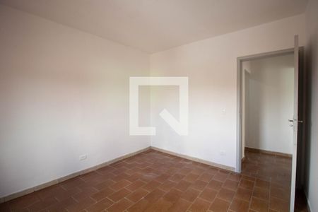 Quarto 2 de casa para alugar com 2 quartos, 80m² em Vila Carmosina, São Paulo