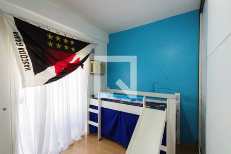 Casa de condomínio à venda com 482m², 4 quartos e 3 vagas Casa de condomínio à venda com 482m², 4 quartos e 3 vagasQuarto 2