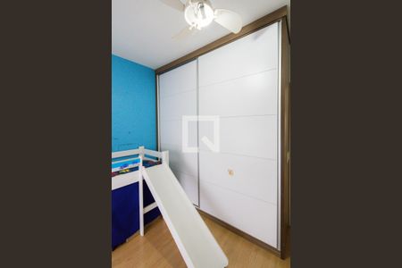 Casa de condomínio à venda com 482m², 4 quartos e 3 vagas Casa de condomínio à venda com 482m², 4 quartos e 3 vagasQuarto 2