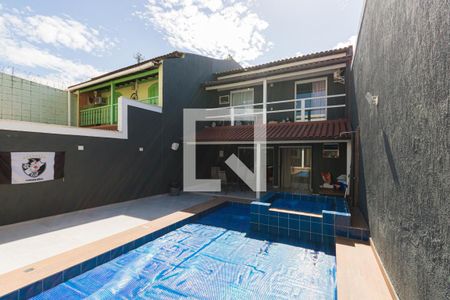 Casa de condomínio à venda com 482m², 4 quartos e 3 vagas Casa de condomínio à venda com 482m², 4 quartos e 3 vagasPiscina e Hidro