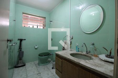 Casa à venda com 250m², 3 quartos e 4 vagasLavabo 