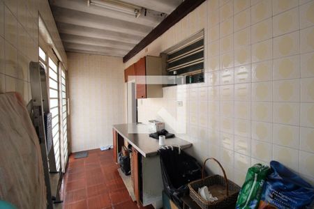 Casa à venda com 250m², 3 quartos e 4 vagasÁrea de serviço 