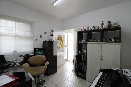 Casa à venda com 250m², 3 quartos e 4 vagasEdícula 