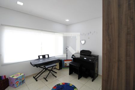 Casa à venda com 250m², 3 quartos e 4 vagasEdícula 