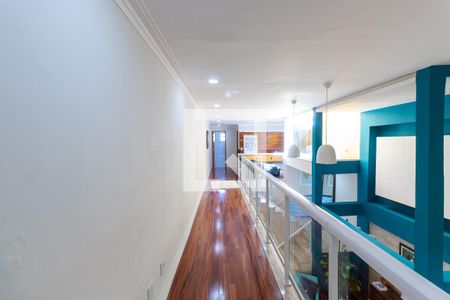 Casa à venda com 260m², 2 quartos e 2 vagasCorredor