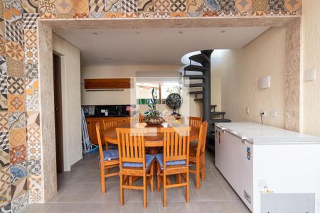 Casa à venda com 260m², 2 quartos e 2 vagasÁrea gourmet