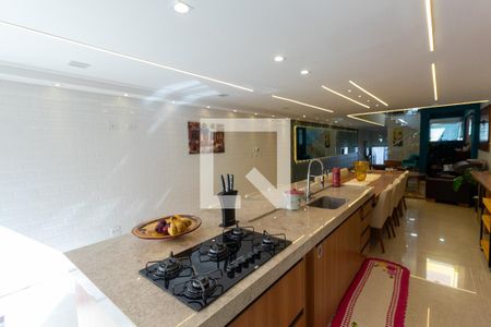 Casa à venda com 260m², 2 quartos e 2 vagasCozinha